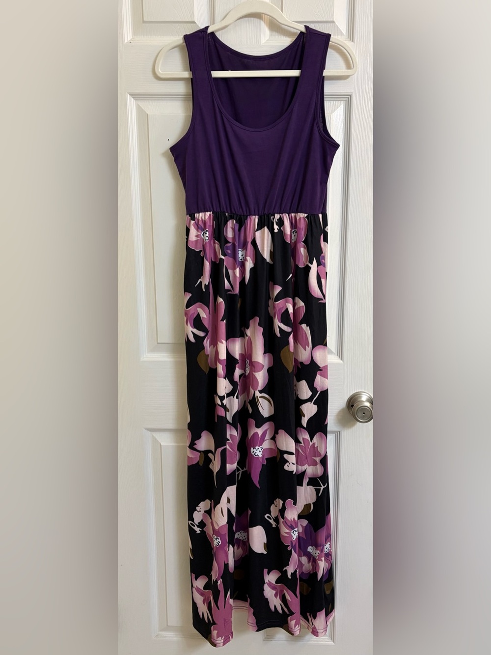 Women’s Purple floral maxi dress with pockets, Size M #floral